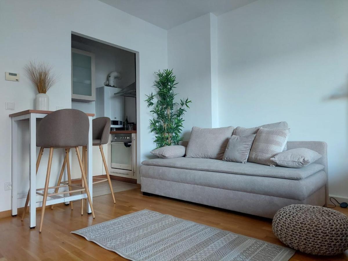 Balcony Apartment, 5 Min Walk To First District Wien Exteriör bild